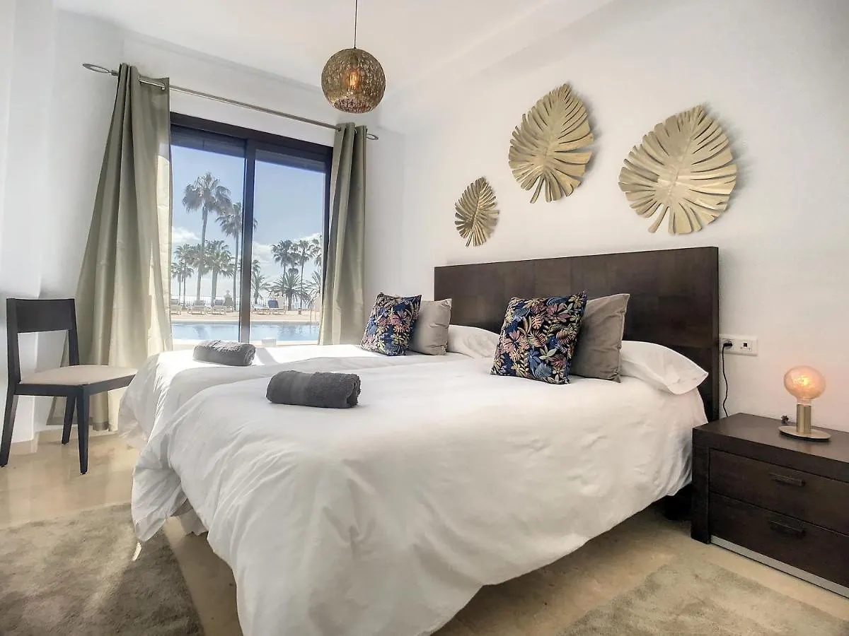 Duquesa Superb Seafront Apartment Marina Real Manilva