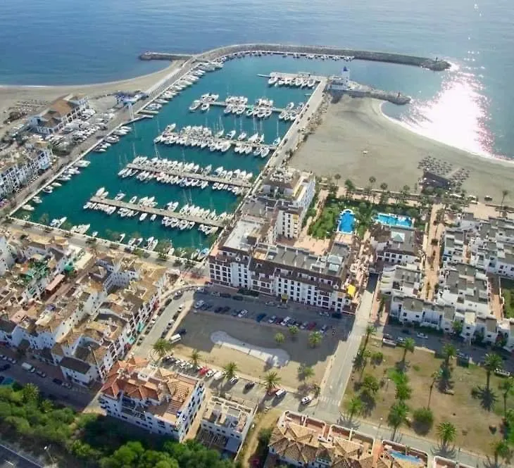 Duquesa Superb Seafront Apartment Marina Real Manilva 0*,  Spain