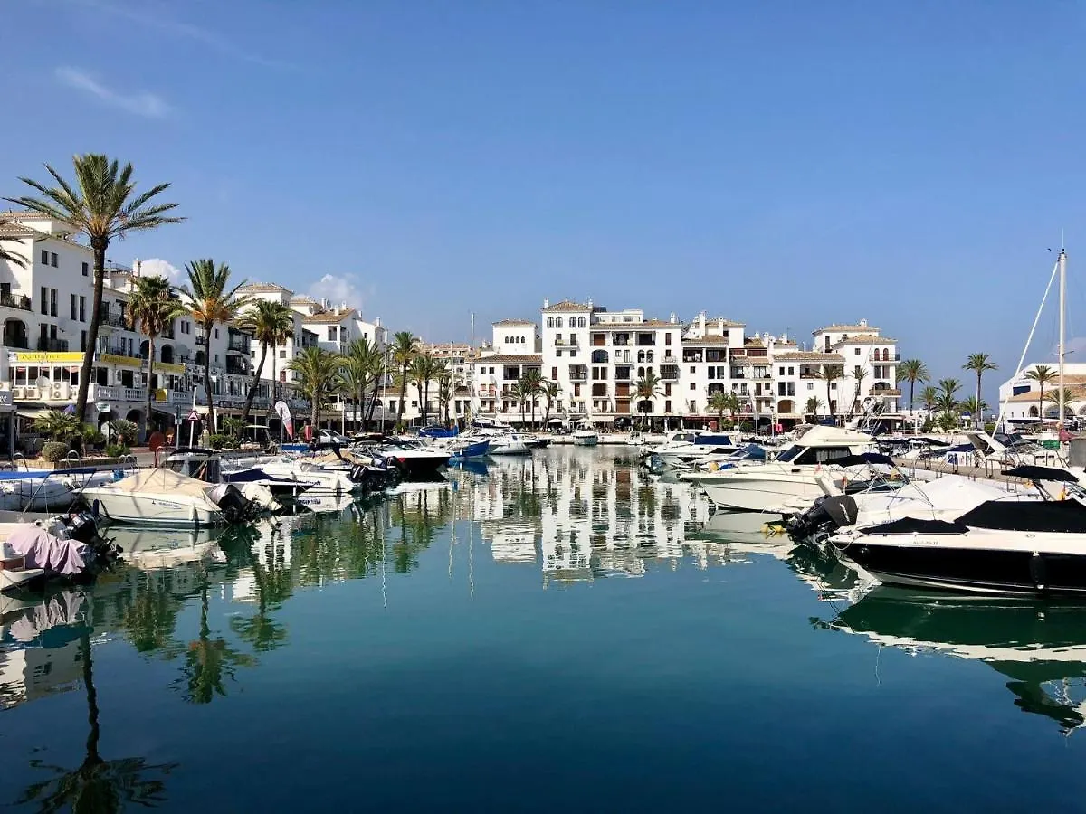 Duquesa Superb Seafront Apartment Marina Real Manilva 0*,